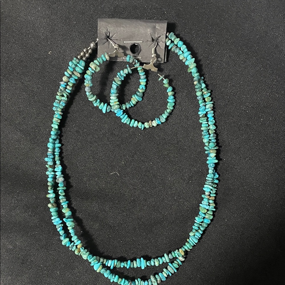 Turquoise bead necklace and earring set